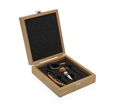 SET VINO  4 UTENSILIOS