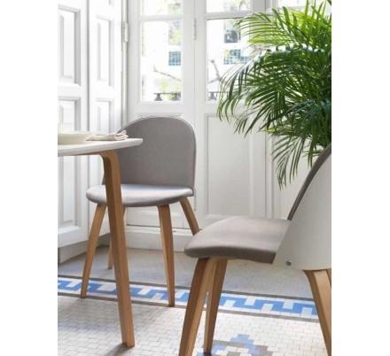 SILLÓN GIRATORIO TAPIZADO MODELO MAURO PATAS METALICAS TERCIOPELO AZUL
