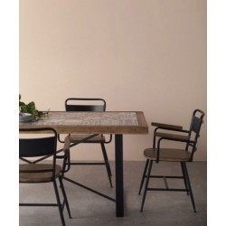 SILLÓN ESTRUCTURA METAL ASIENTO DE MADERA MODELO DANES